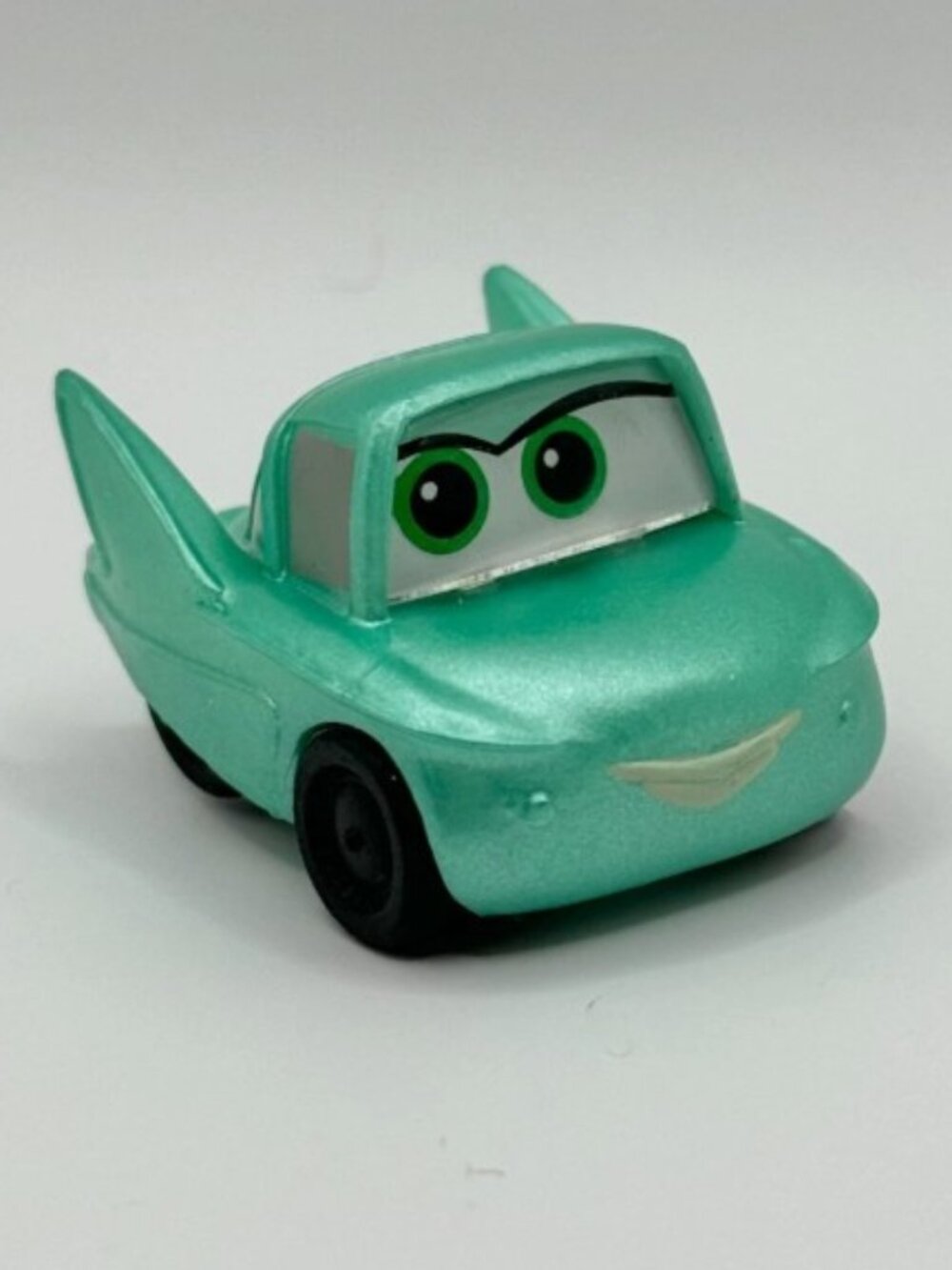 RARE Series 9-Flo Cars Disney Doorables